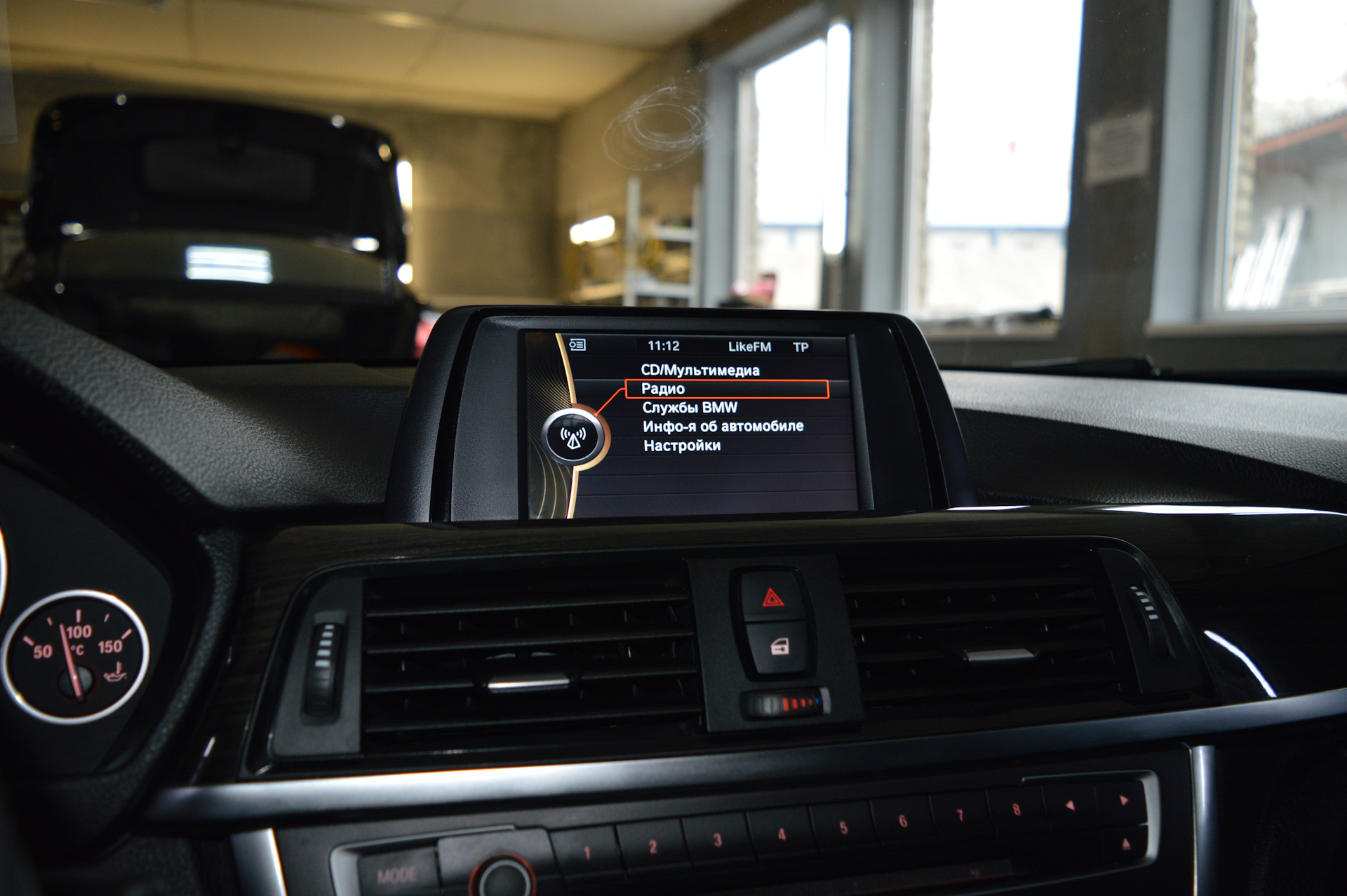 Nbt f15. Монитор nbt f30. bmw nbt f15 f30. монитор от f30 bmw. bmw f30 монитор от f15.