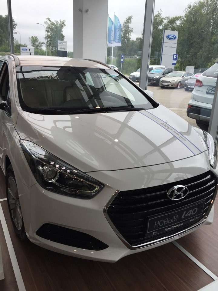 Тест драйв Хендай i40 — Skoda Superb Mk2, 1,8 л, 2012 года | тест-драйв ...