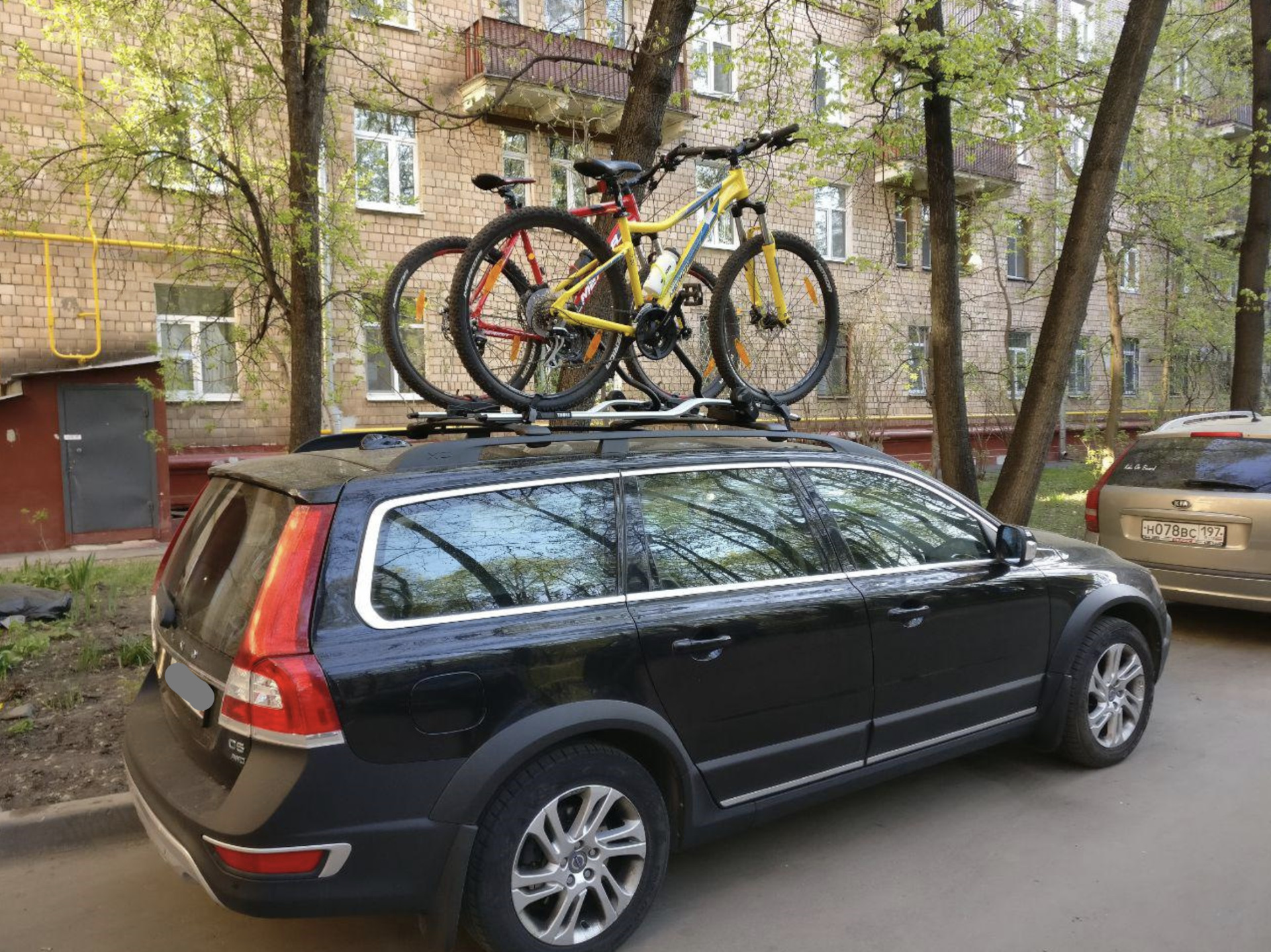 Volvo thule. Велокрепление Thule PRORIDE 598. Thule 598 велокрепление. Thule PRORIDE 598 Volvo. Volvo xc70 велокрепление.