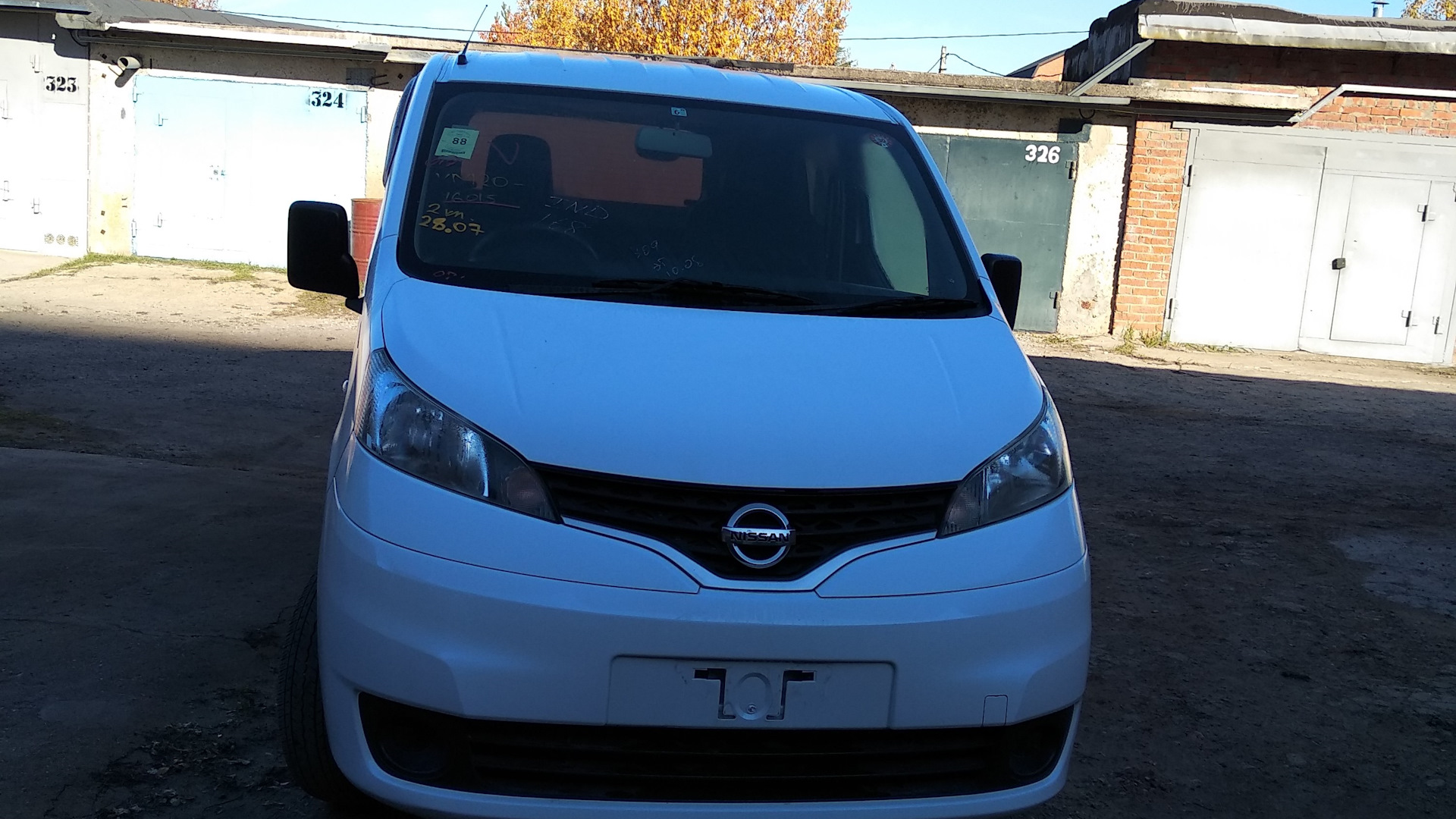 Продажа Nissan NV200 2018 (бензин, АКПП) — с историей обслуживания —  DRIVE2.RU