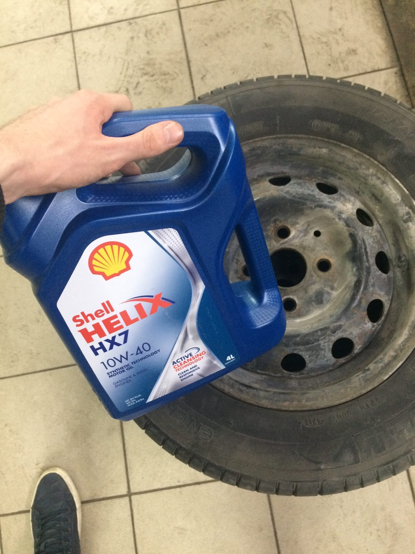 Замена масла акцент и масляного фильтра — Hyundai Accent (2G), 1,5 л ...