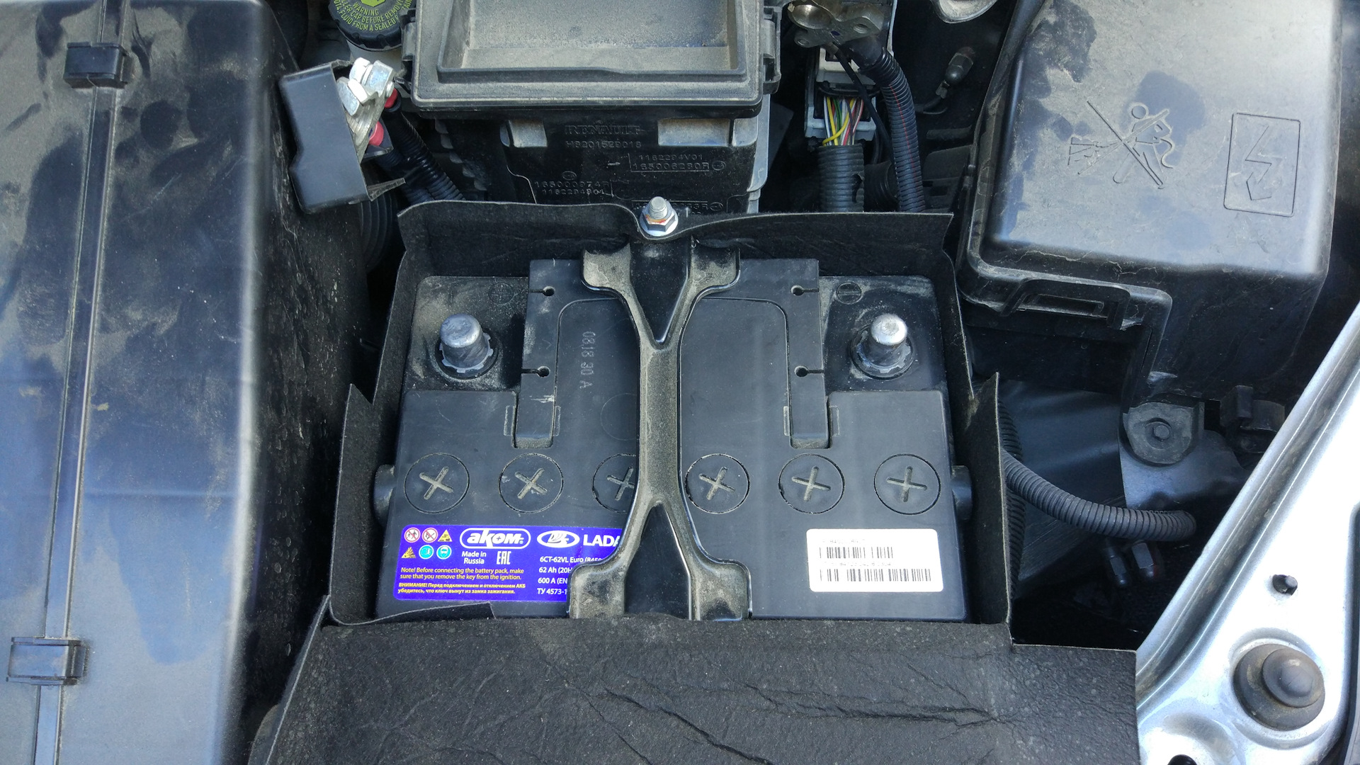 какой аккумулятор на ладе кросс. какой аккумулятор на ладе кросс. аккумулятор лада ларгус 16 клапанов. 6. какой аккумулятор на ладе кросс.