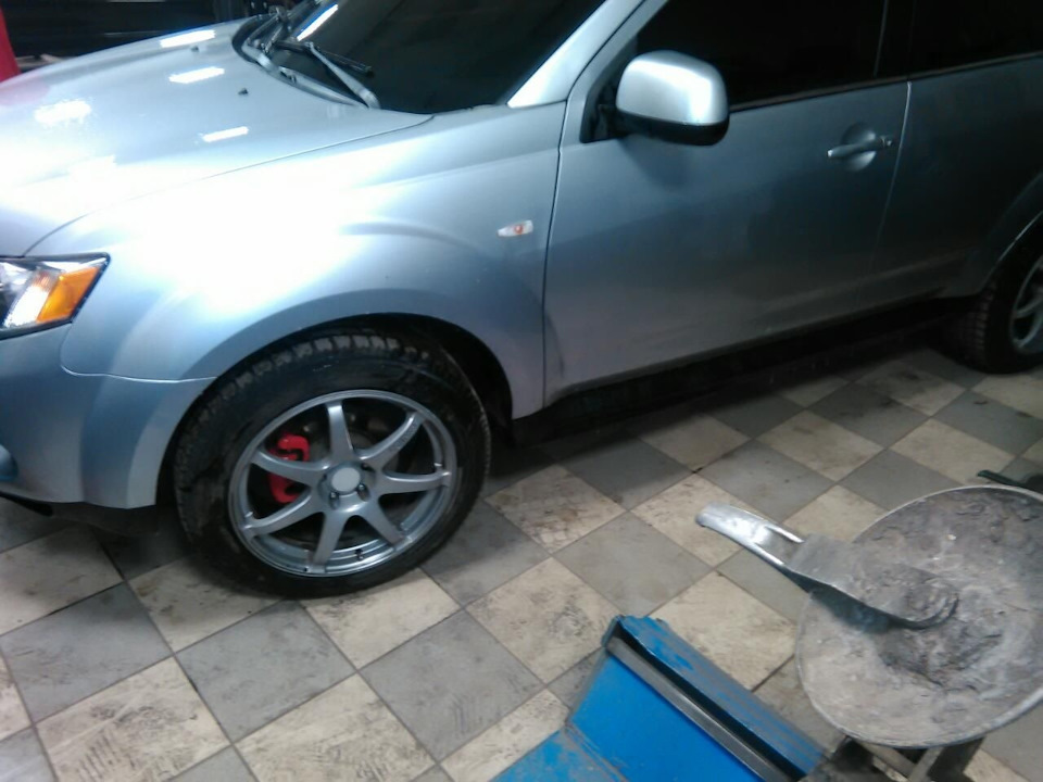 Изучаю спрос — Mitsubishi Outlander XL, 2,4 л, 2008 года | колёсные ...