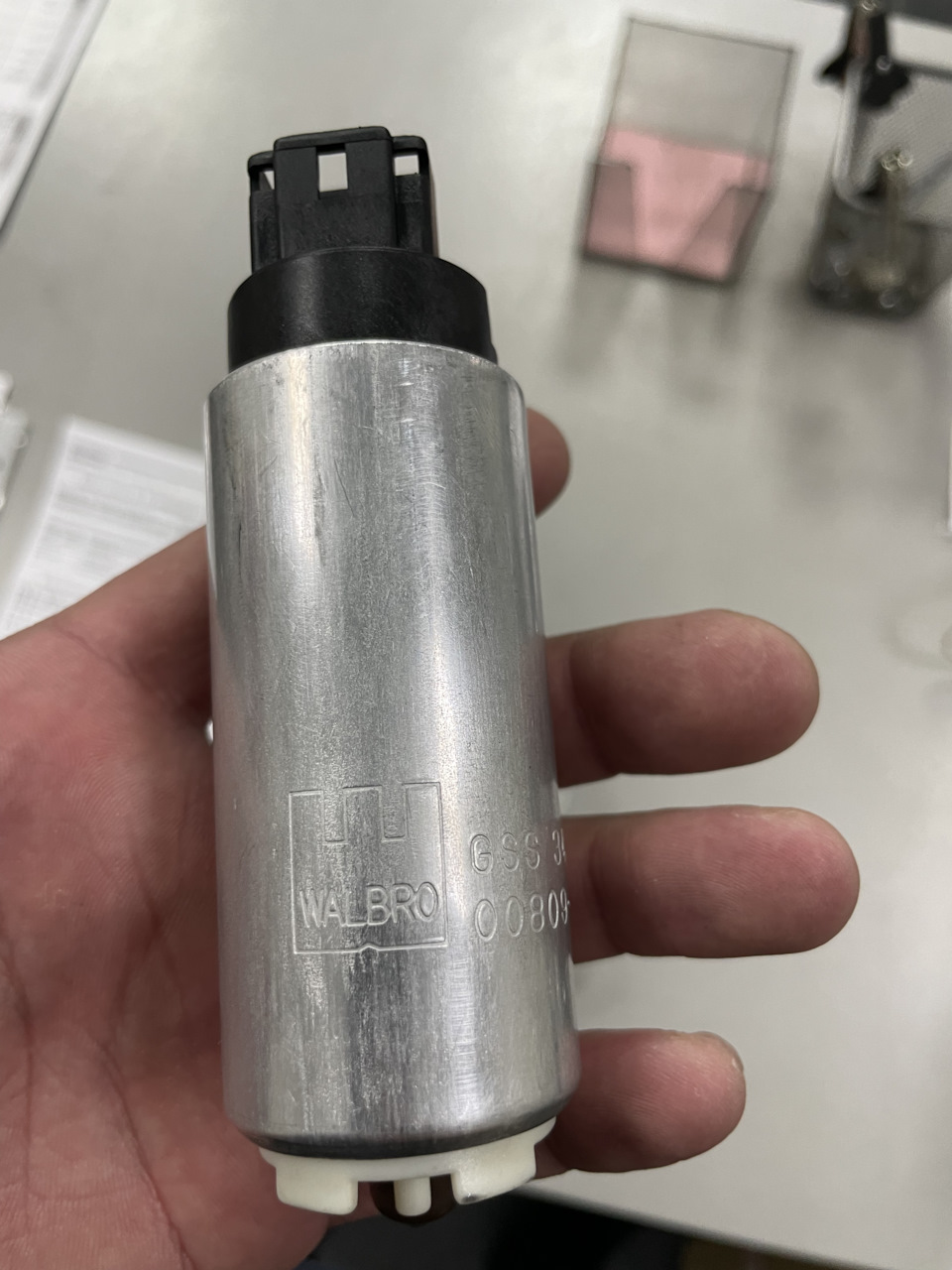 Бензобак по ходовой красим — Toyota Mark II (70), 2,5 л, 1986 года ...