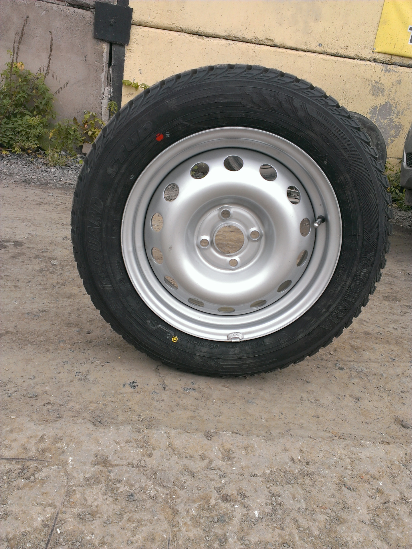 Резина на шевроле авео. Chevrolet Disk qiyməti.