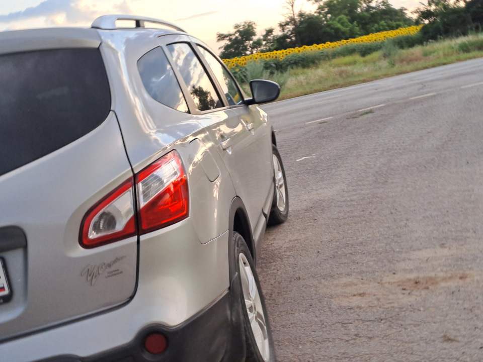 Фотография «Авто вполне устраивает, с детьми на дальние расстояния ...