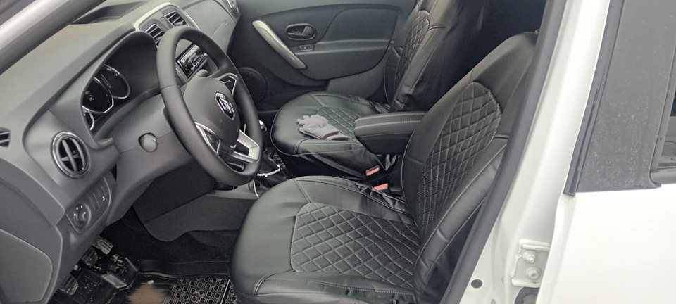 После установки — Renault Logan Stepway