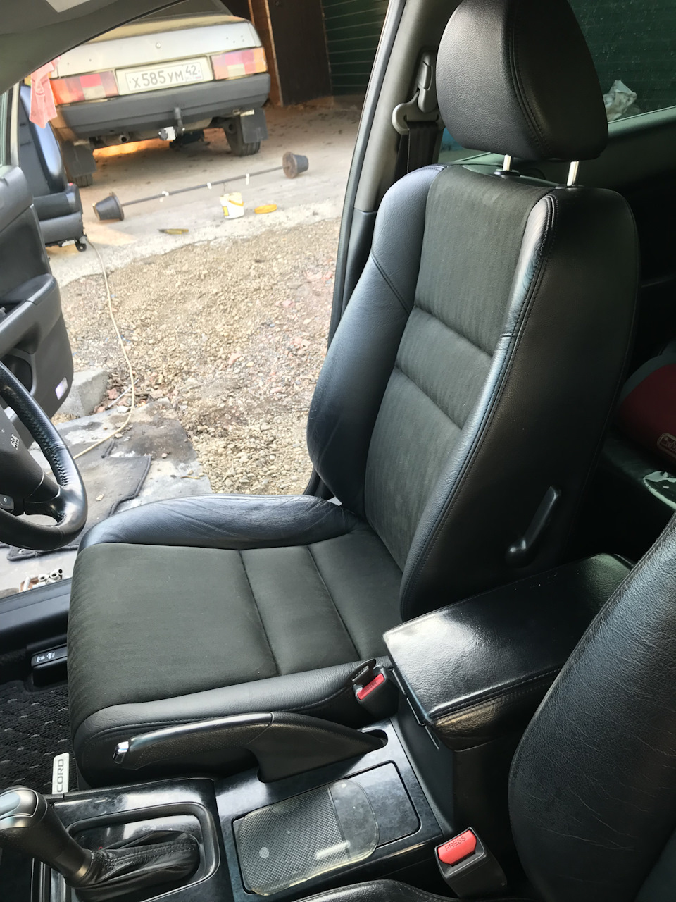 Сидение водителя — Honda Accord (7G), 2 л, 2003 года | стайлинг | DRIVE2