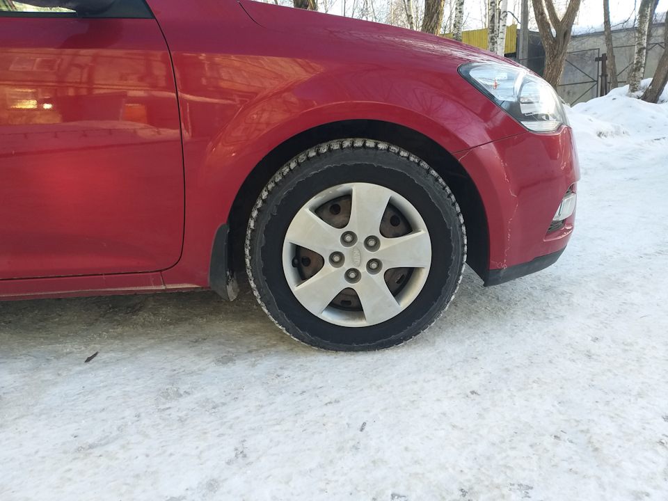 До замены — KIA Ceed (1G)