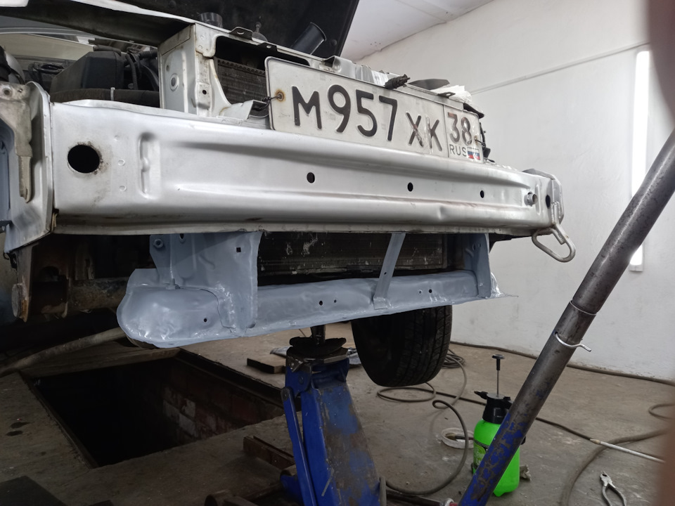 Загрунтовал — Lada Приора универсал