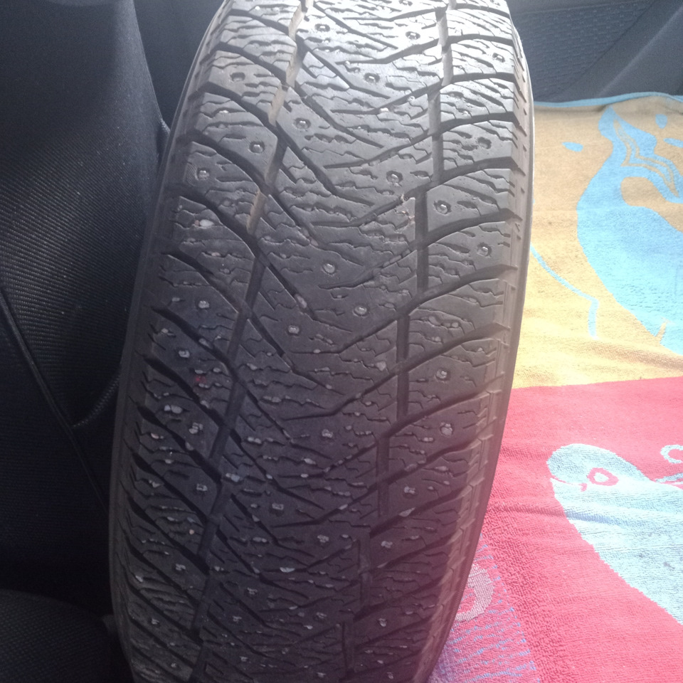 Зимние шины — Mitsubishi Outlander (1G), 2,4 л, 2007 года | шины | DRIVE2