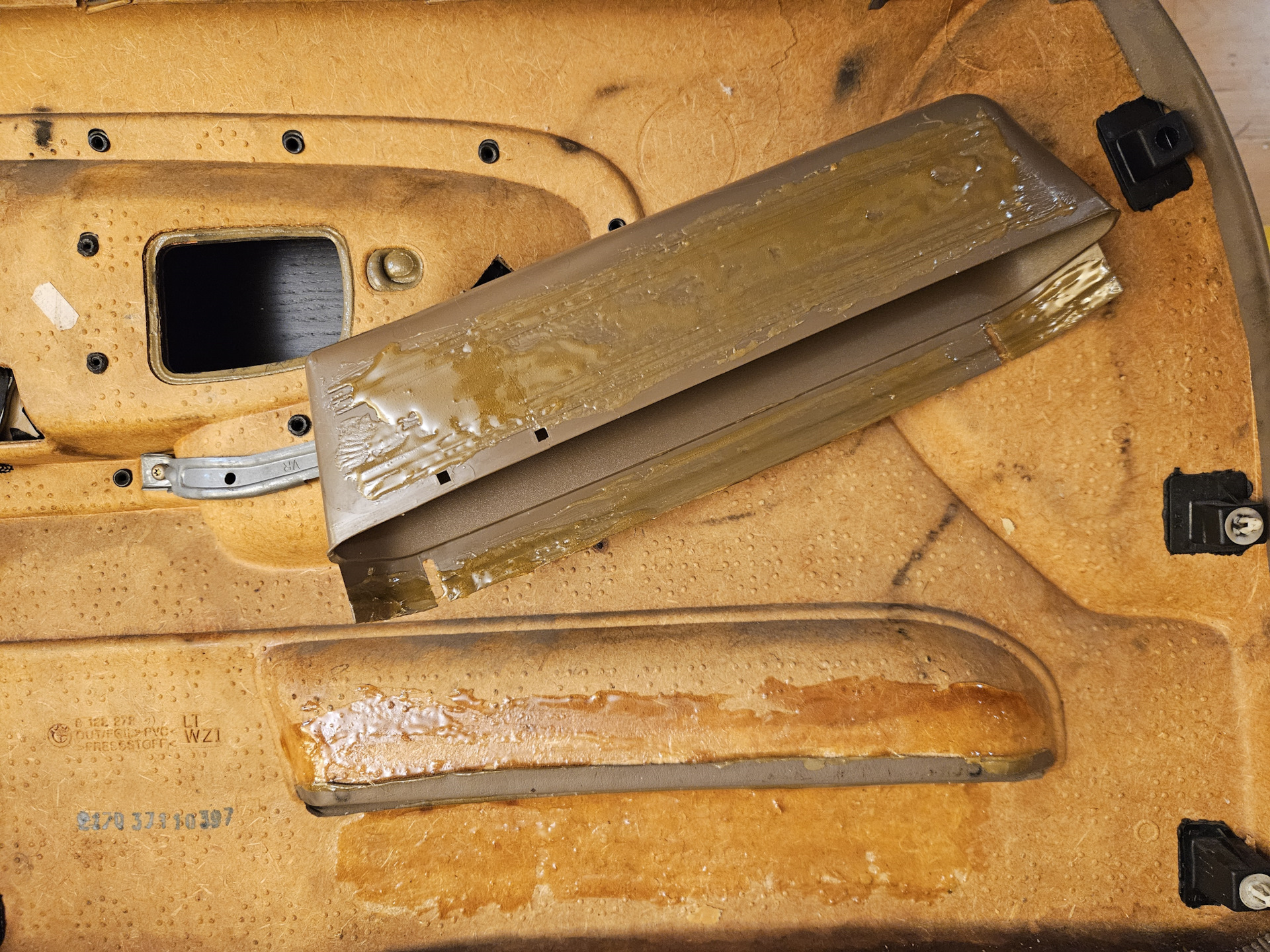 Ремонт дверной карты. — BMW 3 series (E36), 2 л, 1997 года | своими ...