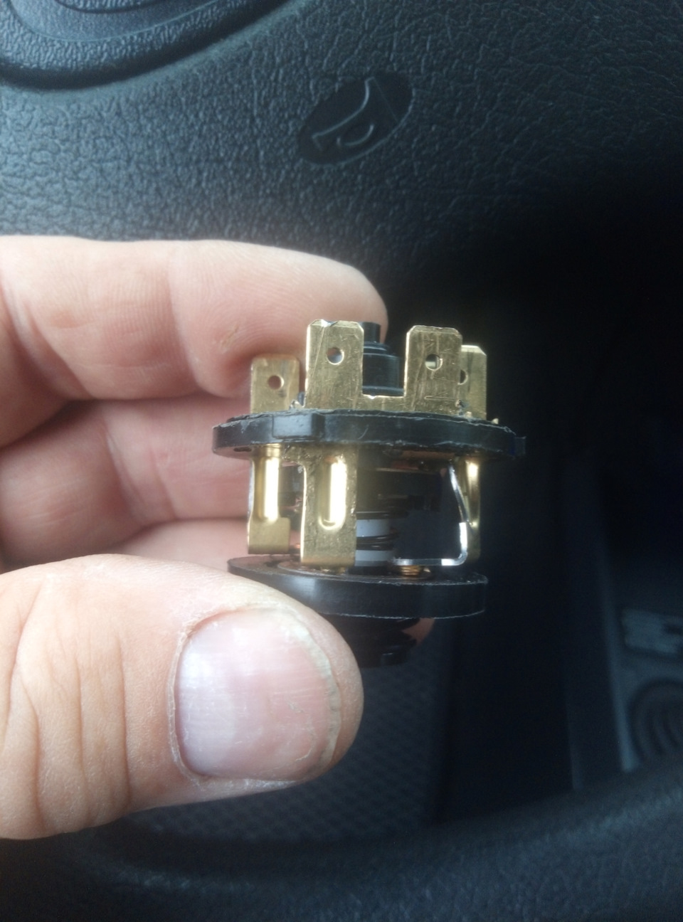 АСС на замке зажигания — Lada 4x4 3D, 1,7 л, 2013 года | своими руками ...