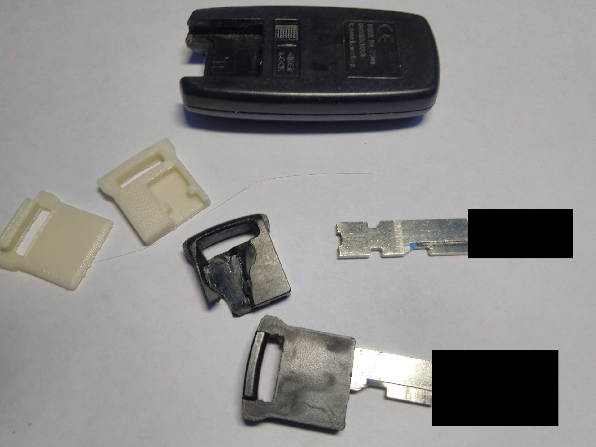 один ключ двери и зажигания