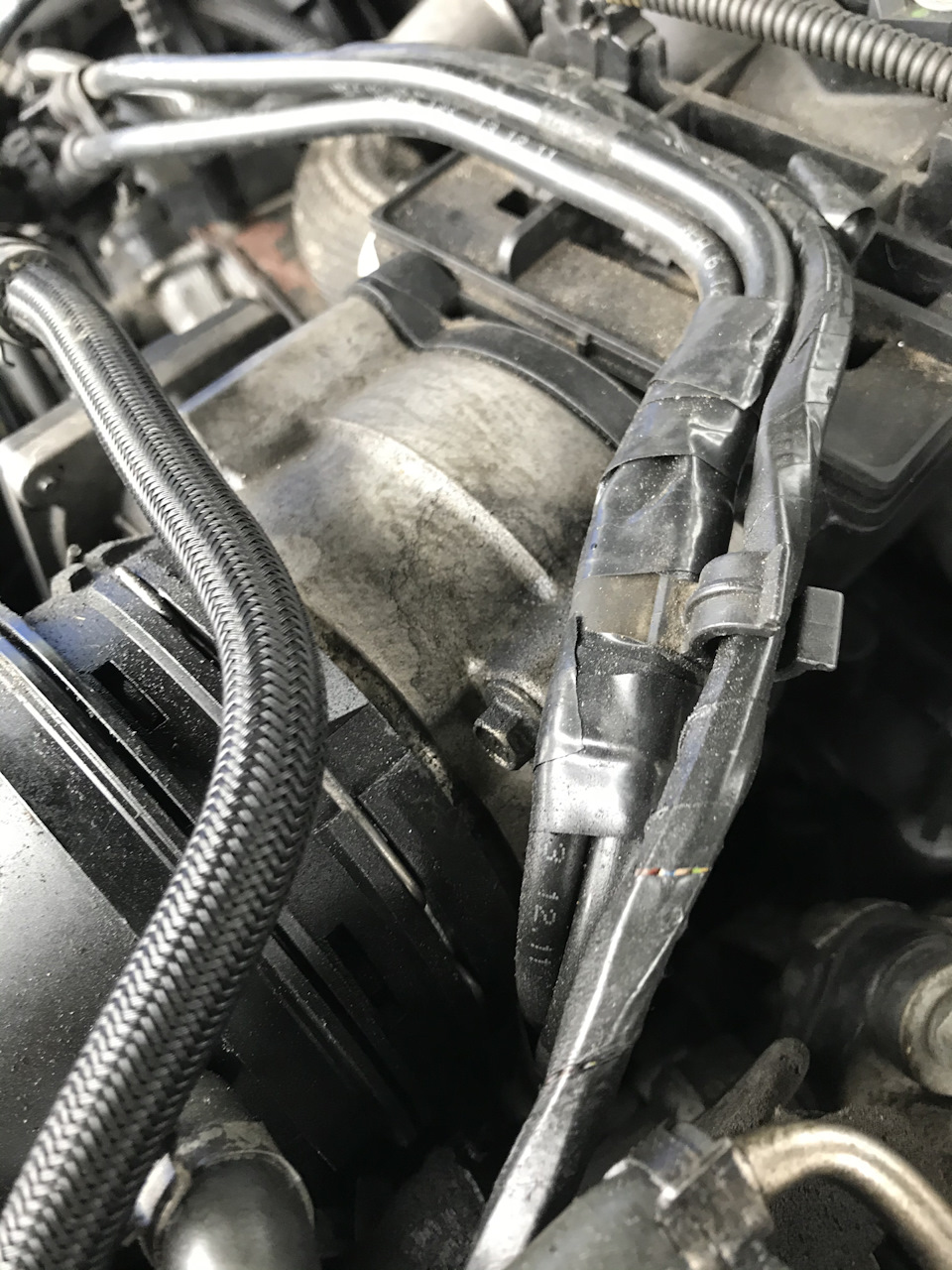 Патрубок дроссельной заслонки range rover — Land Rover Range Rover (3G ...