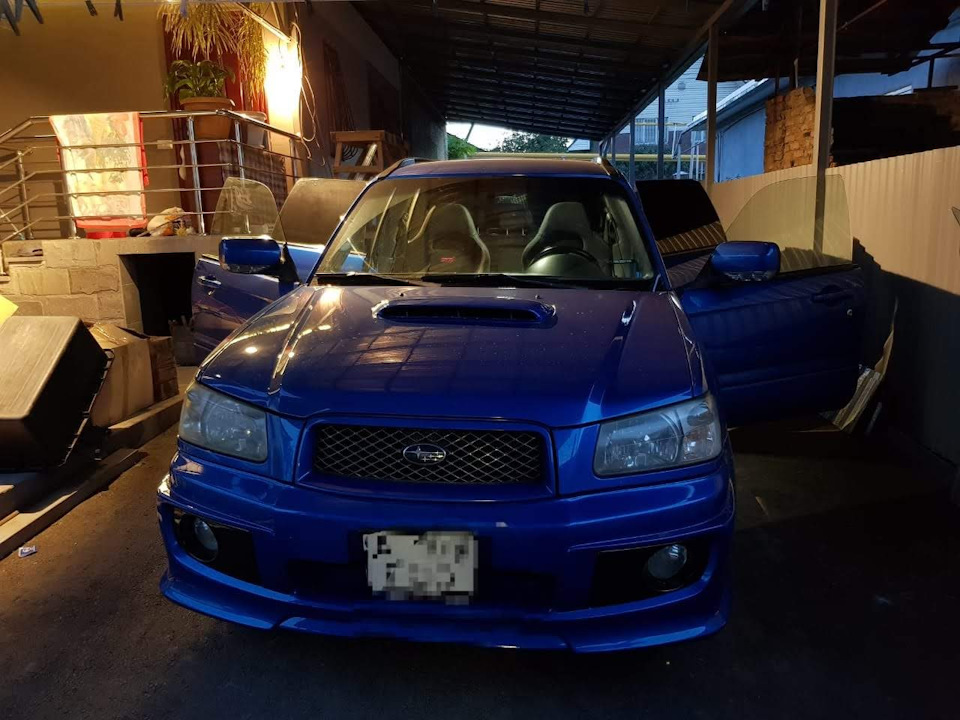 Красные ремни безопасности — Subaru Forester (SG), 2 л, 2003 года ...