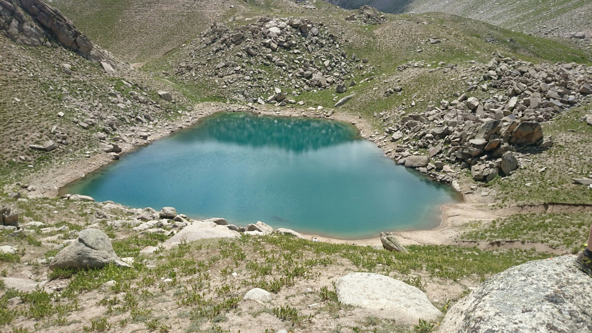 Нефритовое озеро Урунгач