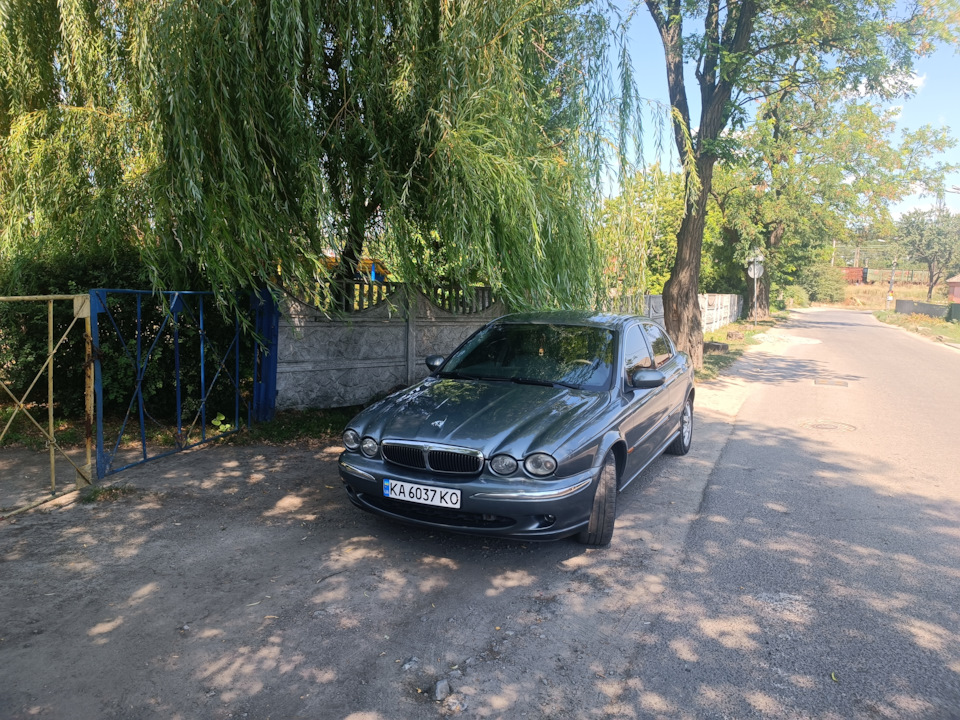 Пока так. — Jaguar X-Type