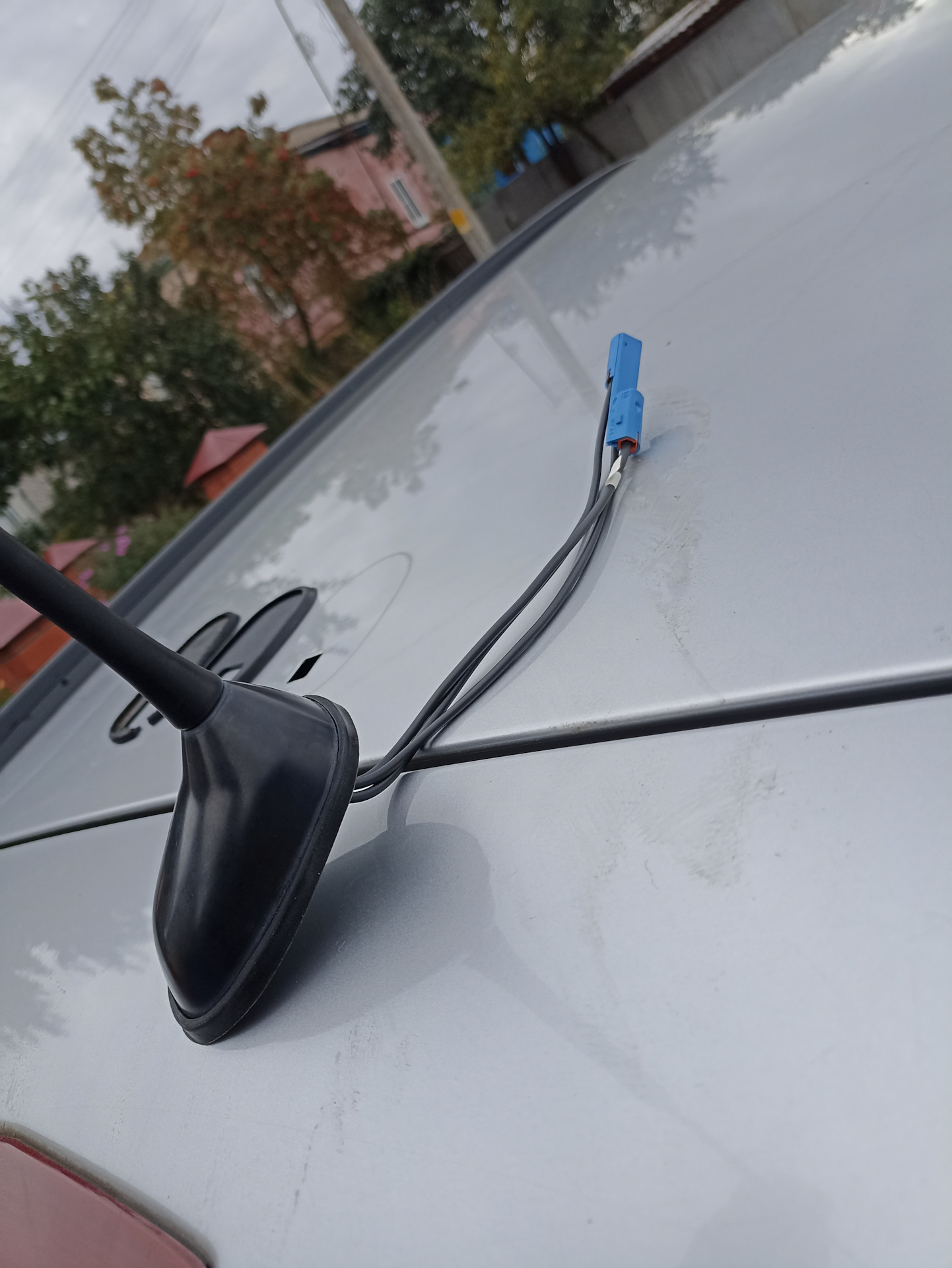 Как снять антенну опель астра Замена уплотнителя и антенны Opel Astra G, 2 л, 2001 года плановое ТО DRIVE2