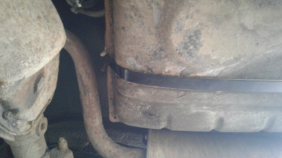 Под осенним листопадом я стою у эстакады… — ГАЗ 31105, 2,4 л, 2006 года ...