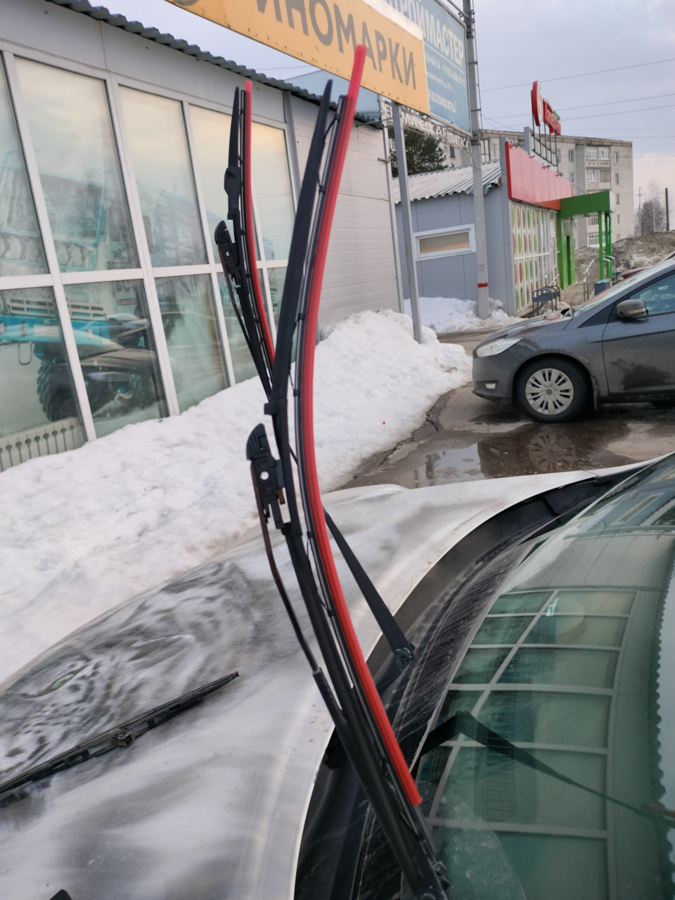 Дворники мать их — Nissan Juke (1G), 1,6 л, 2012 года | другое | DRIVE2