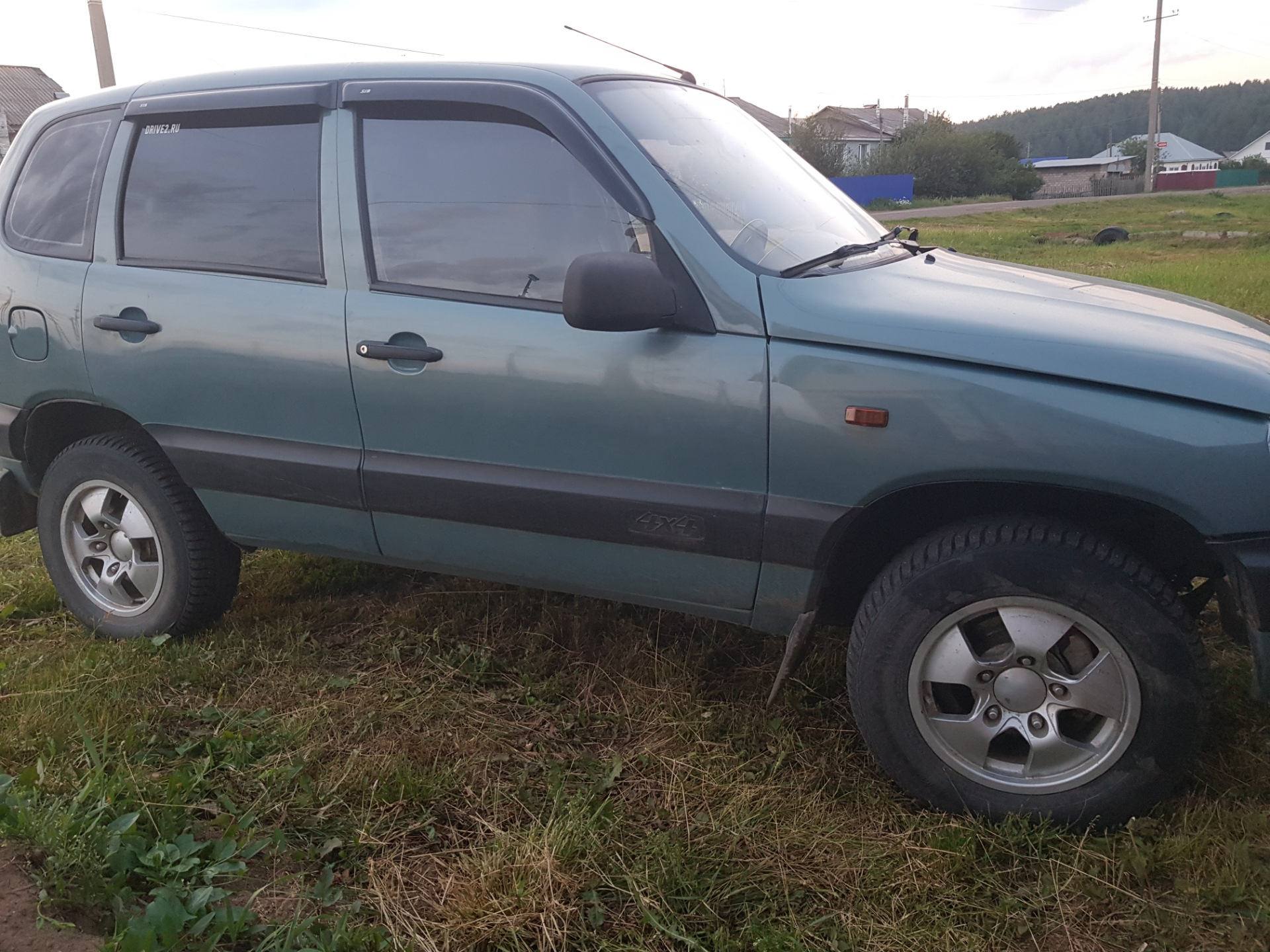 Chevrolet Niva GLX