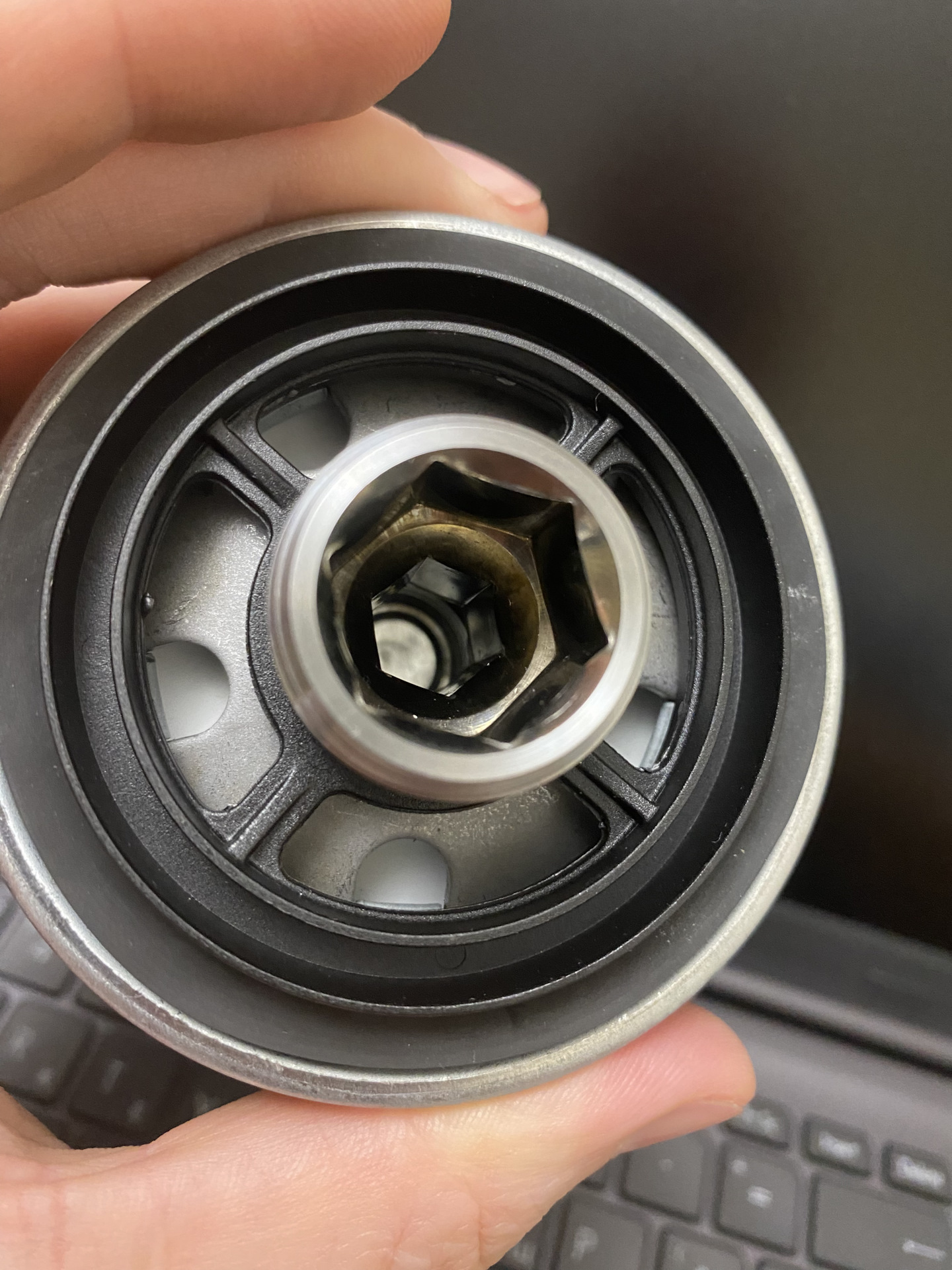 Подделка Mann Filter W719/45 — Audi Q5 (1G), 2 л, 2012 года | запчасти ...