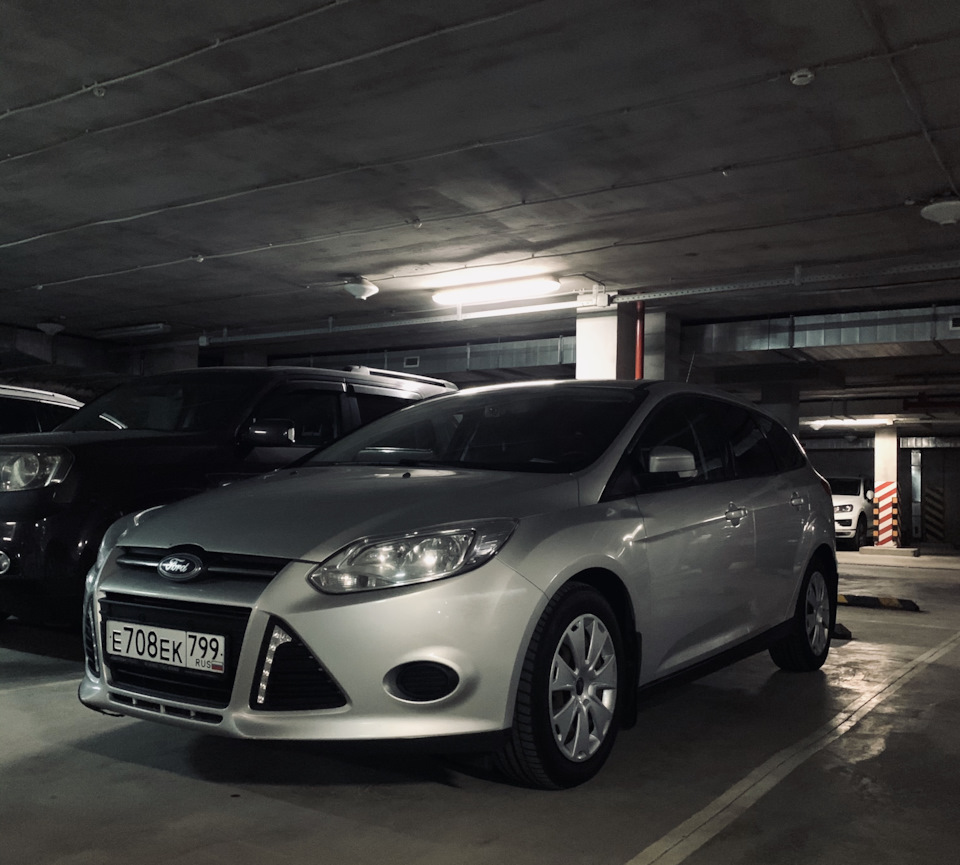 20. Замена подшипника ступицы — Ford Focus Wagon III, 1,6 л, 2012 года ...