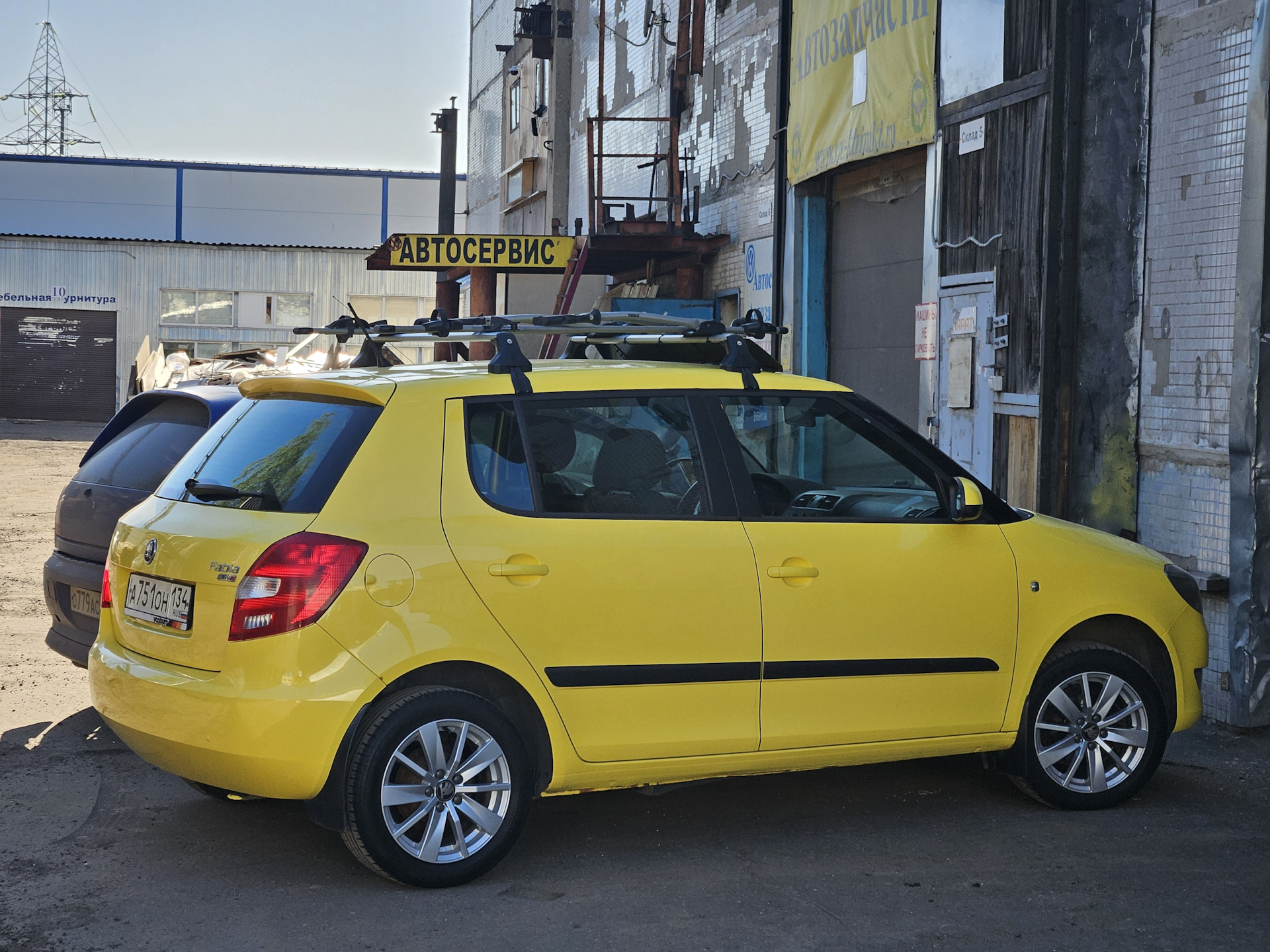 Долгожданная прохлада — Skoda Fabia Mk2, 1,6 л, 2012 года | визит на ...