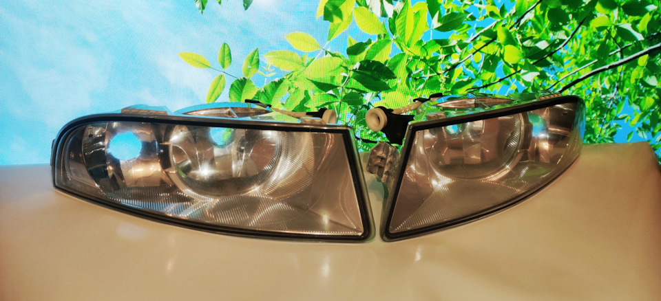 Противотуманные фары, комплект на Skoda Octavia A5 Mk2. Б/у | 7 000 ₽ в ...