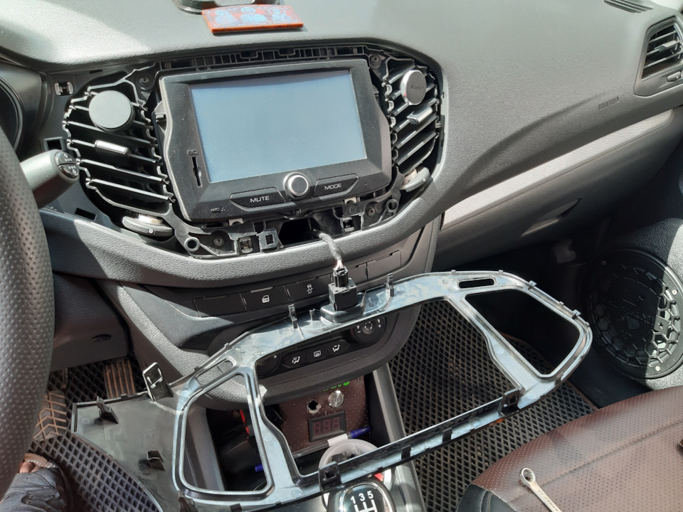 Фото в бортжурнале LADA Vesta