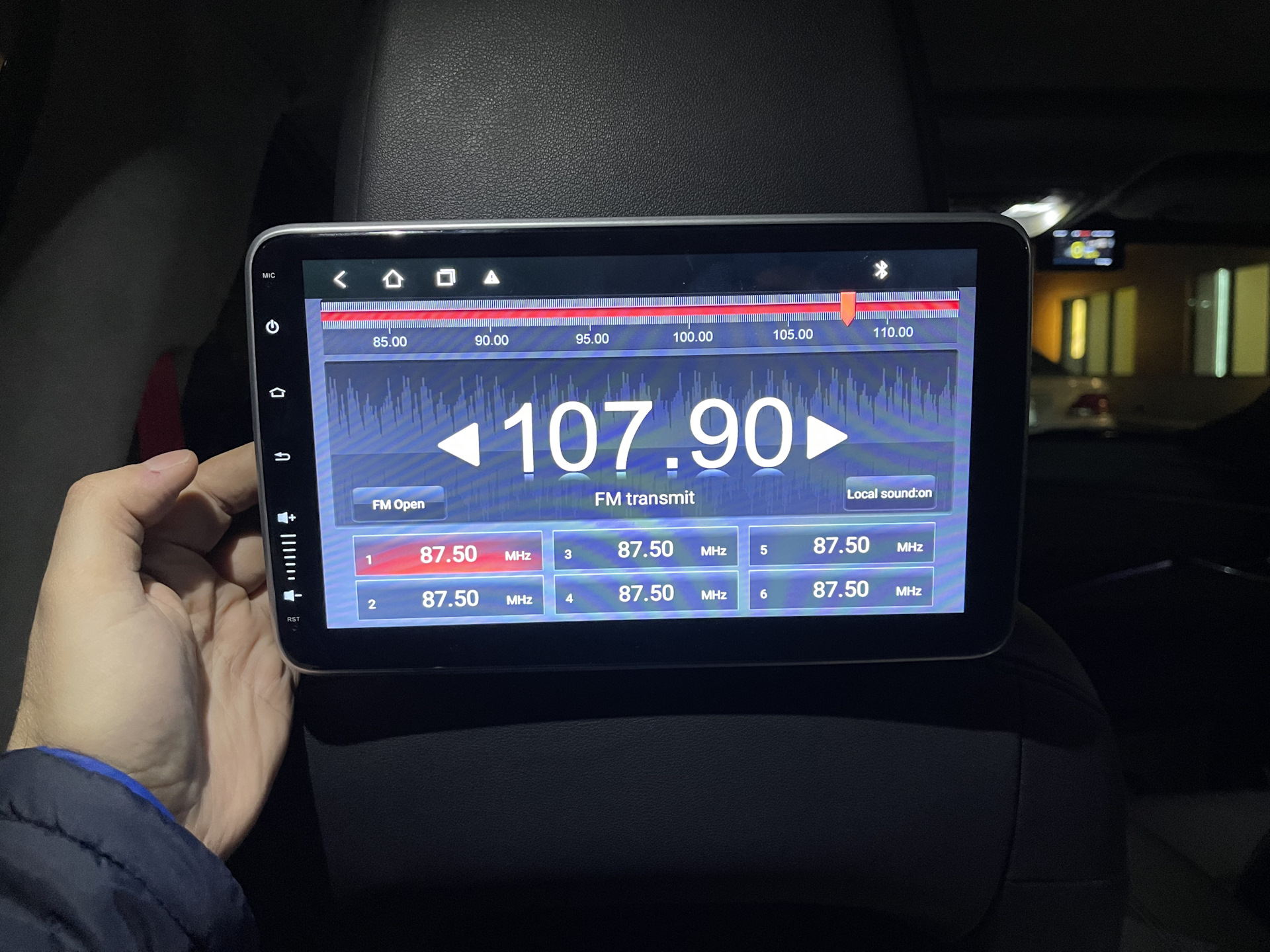 Дополнительный экран для телефона. Сделать андроид монитором. Планшет второй монитор. Мультимедиа на hummer h3. Сделать андроид монитором.