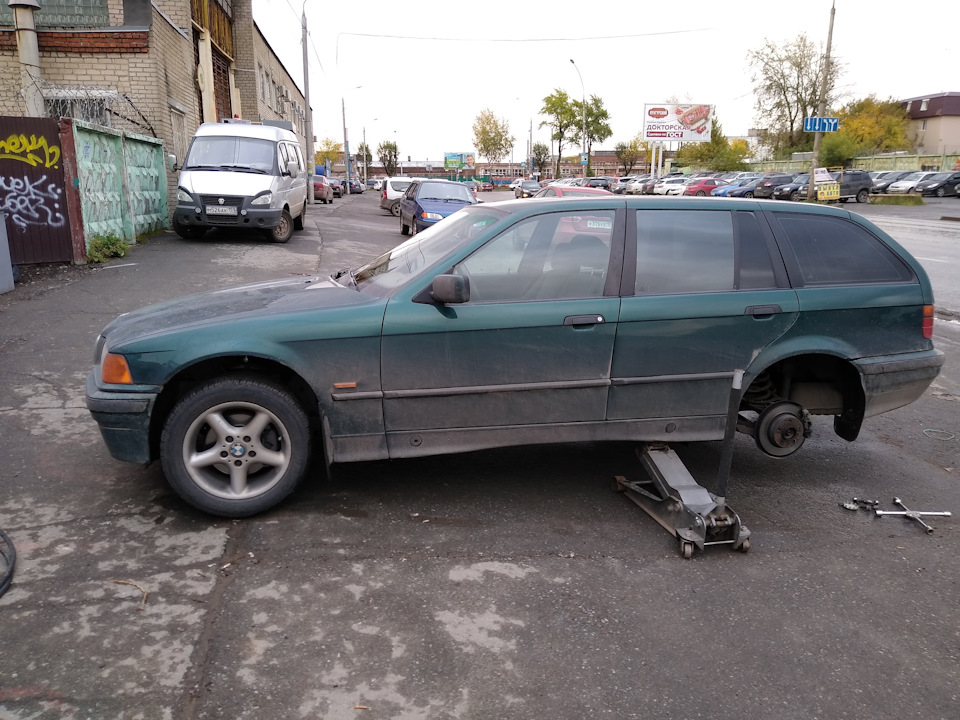 Ремонт прокола колеса и замена масла с фильтрами — BMW 3 series Touring ...