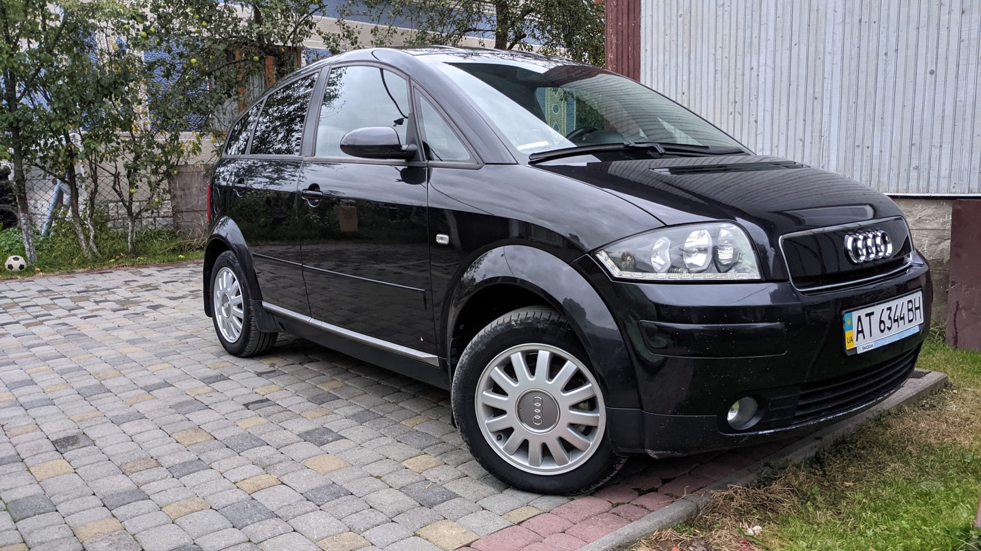 Audi A2 1.4 бензиновый 2002 | 1.4i на DRIVE2