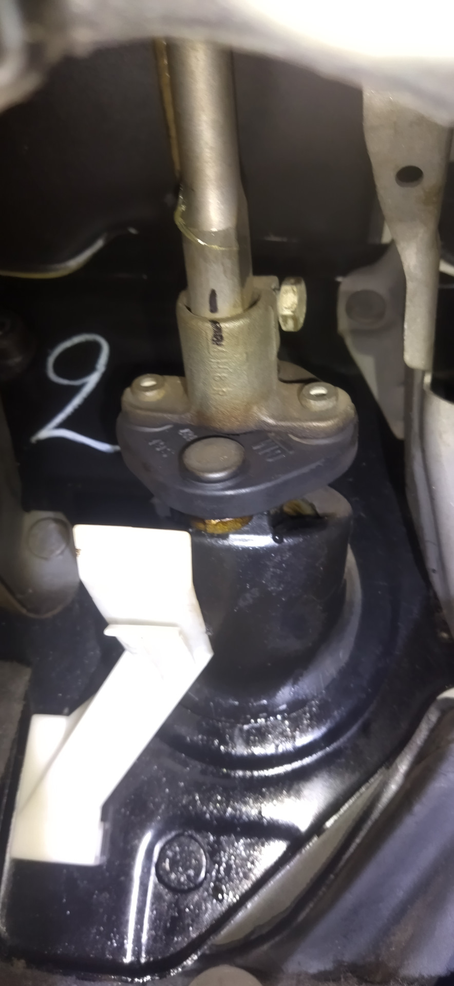 Лабуду, которая стоит в салоне — Opel Astra F