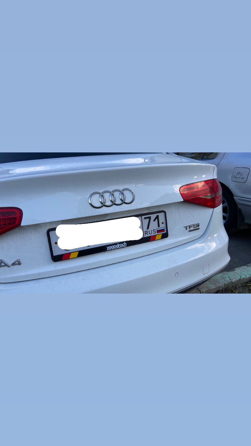 Рамки номеров — Audi A4 (B8), 2 л, 2012 года | аксессуары | DRIVE2