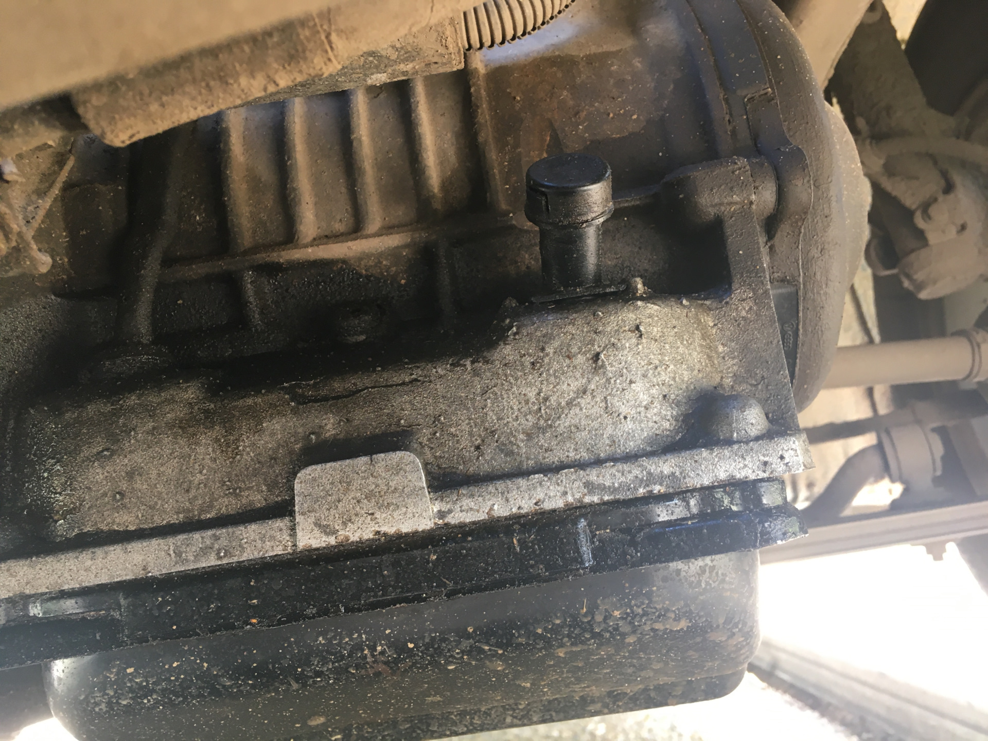 Слить 2 фото в 1 АКПП 01M. Частичная замена масла и непонятки - Volkswagen Golf Mk3, 2 л, 1998 го
