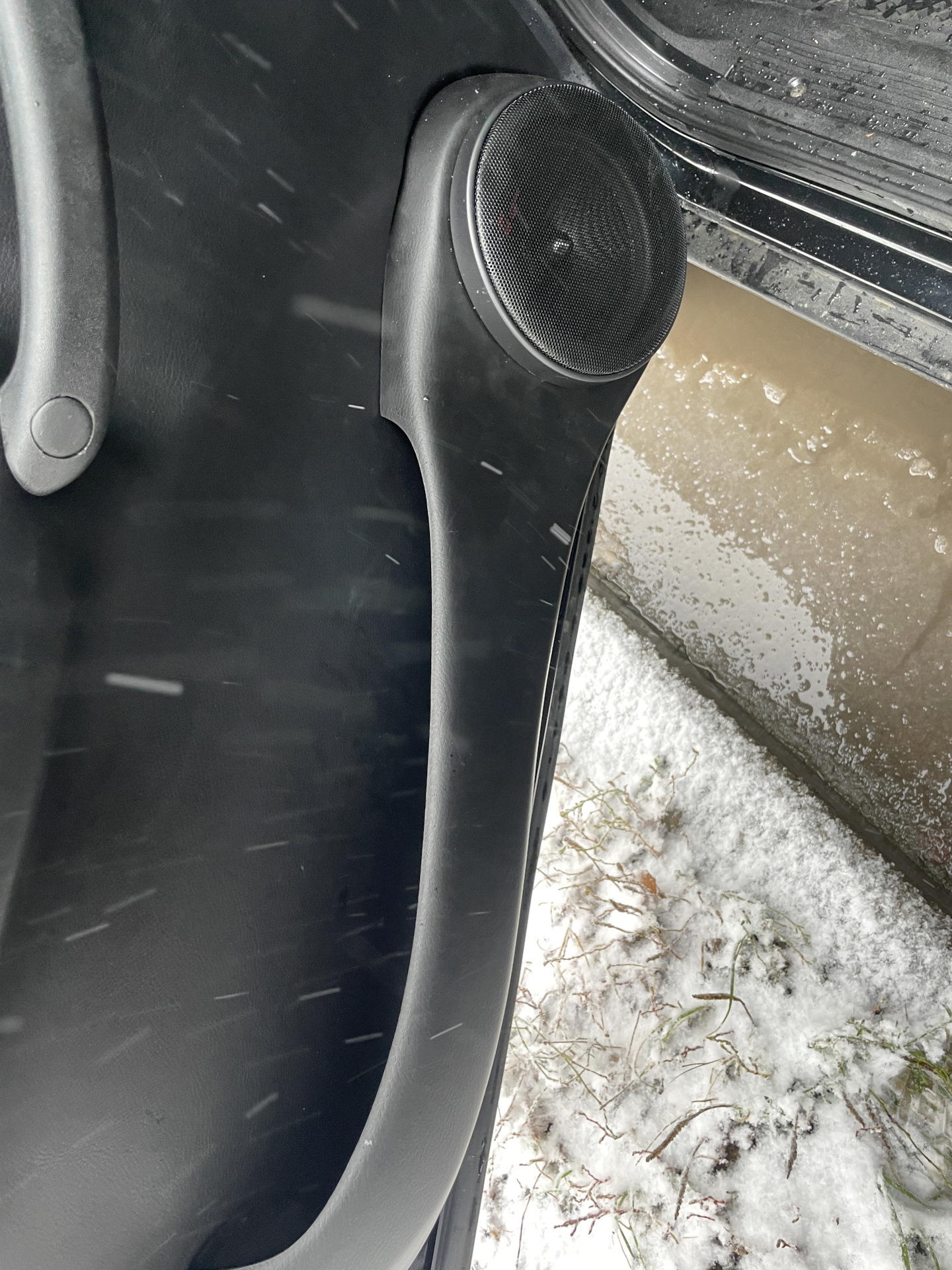 Улучшение звука штатной ММС — Chevrolet Niva GLX, 1,7 л, 2020 года ...