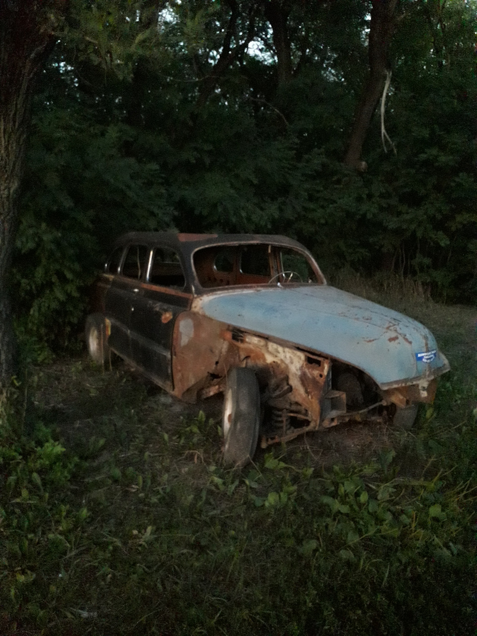 ГАЗ-12 ЗиМ. Сломлен, но не повержен. — Сообщество «Брошенные Машины» на  DRIVE2