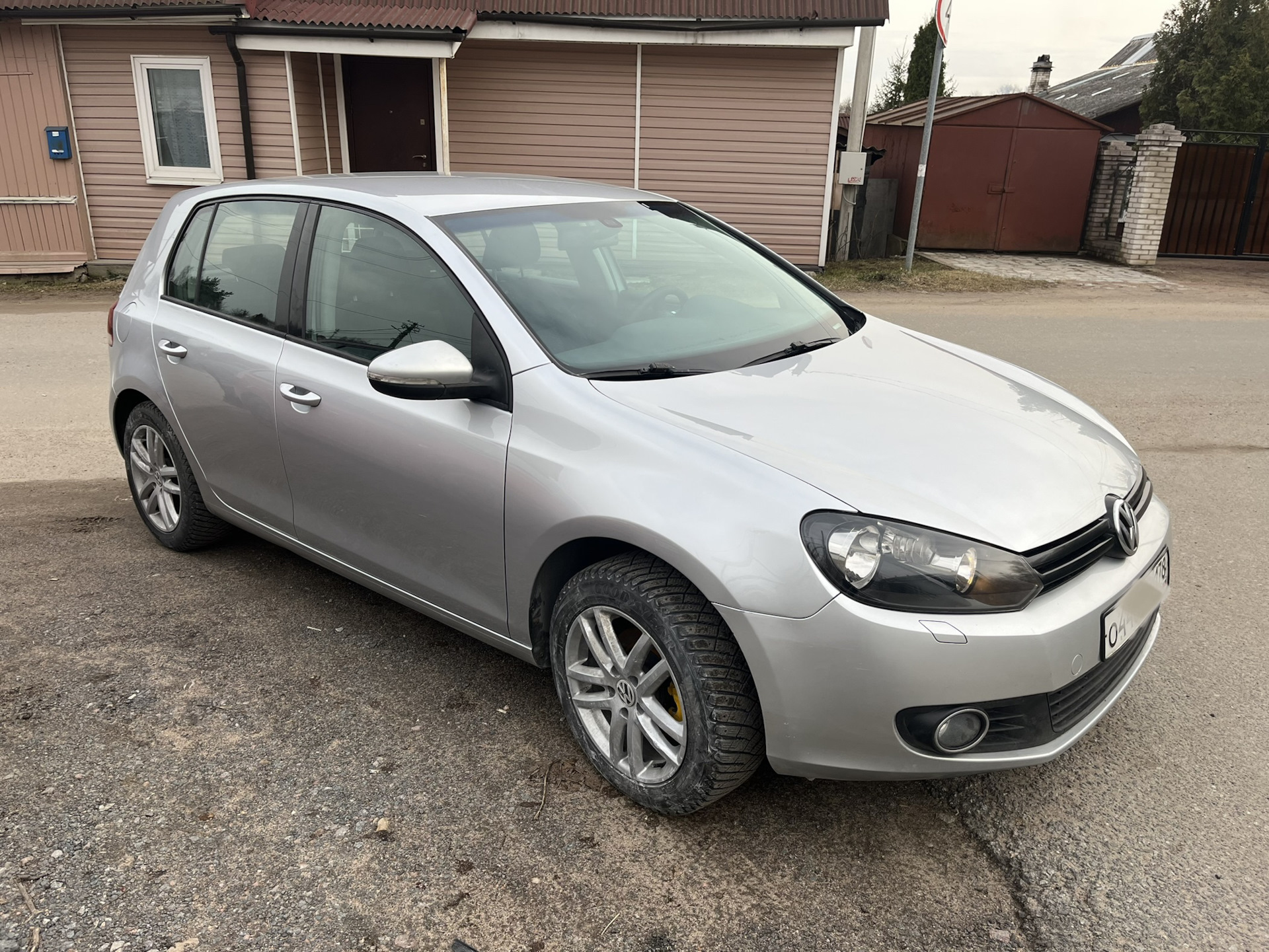 Забрал машину с покраски — Volkswagen Golf Mk6, 1,6 л, 2010 года | кузовной  ремонт | DRIVE2