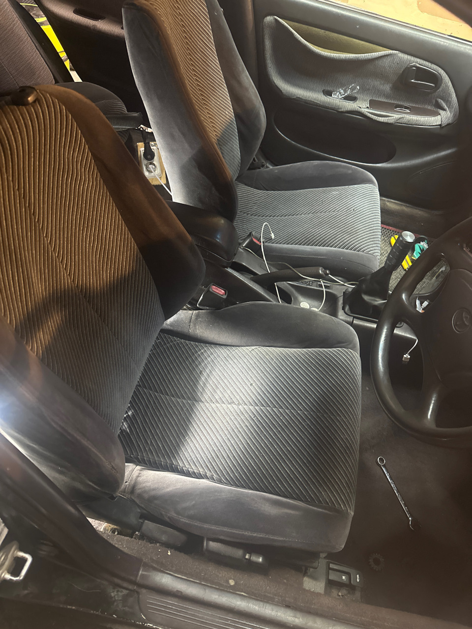 Фото в бортжурнале Toyota Corolla (100)