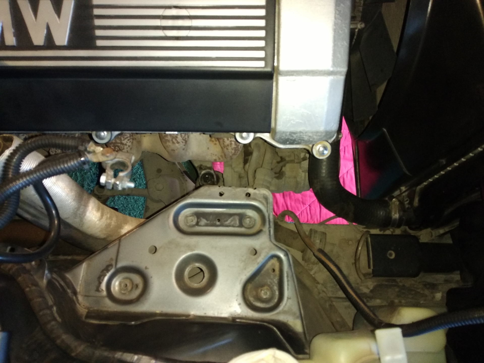 Замена подушек двигателя БМВ е34. — BMW 5 series (E34), 2,5 л, 1990 ...