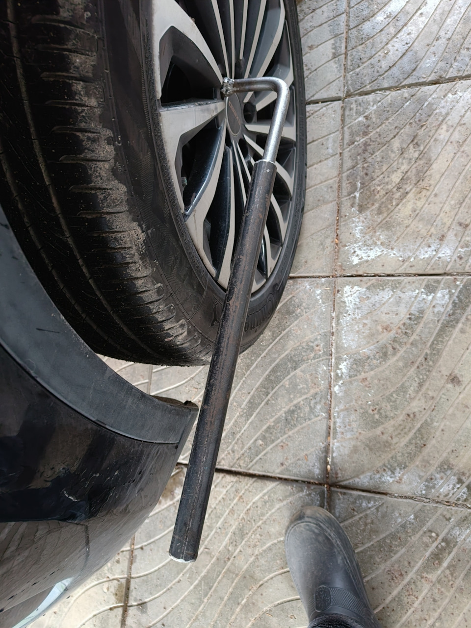 Ключ с нарощенной трубой — Exeed TXL