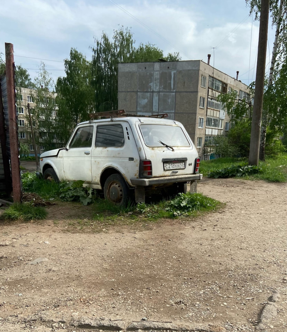 Брошенка Лада Нива — Сообщество «Брошенные Машины» на DRIVE2