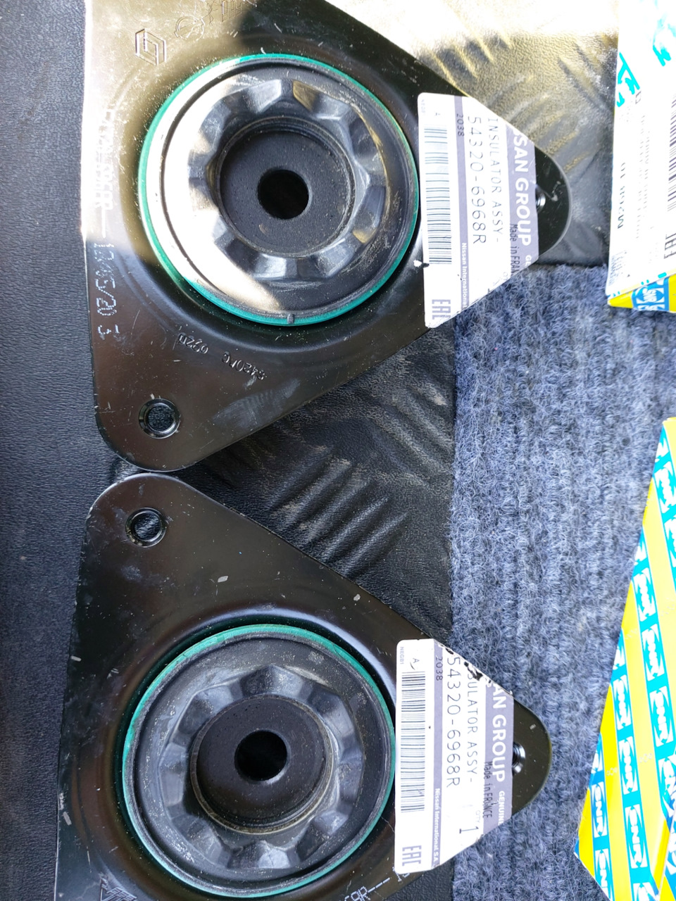 543206968R INSULATOR ASSY- NISSAN INFINITI | Запчасти на DRIVE2