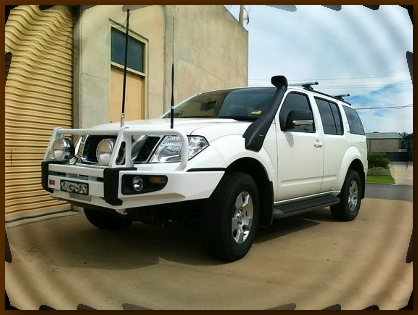 Свет ниссан патфайндер r51. Nissan Pathfinder r51 шноркель. Nissan Pathfinder 2002 3.3. Nissan Pathfinder 2. Nissan Pathfinder 2002 белый.