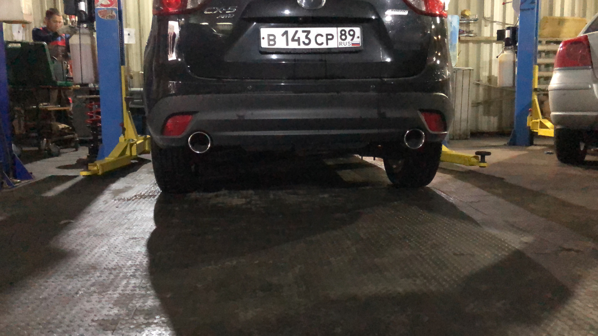 Насадки — Mazda CX-5 (1G), 2 л, 2012 года | стайлинг | DRIVE2