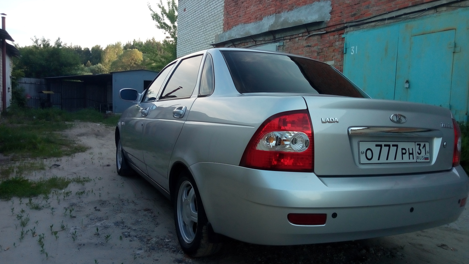 Lada Приора седан 1.6 бензиновый 2009 | 777 на DRIVE2