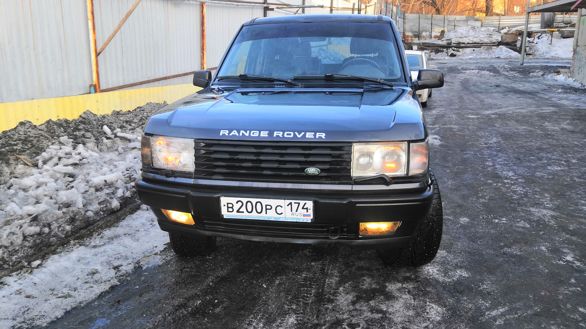 Land Rover Range Rover (2G) 4.6 бензиновый 1998 | на DRIVE2