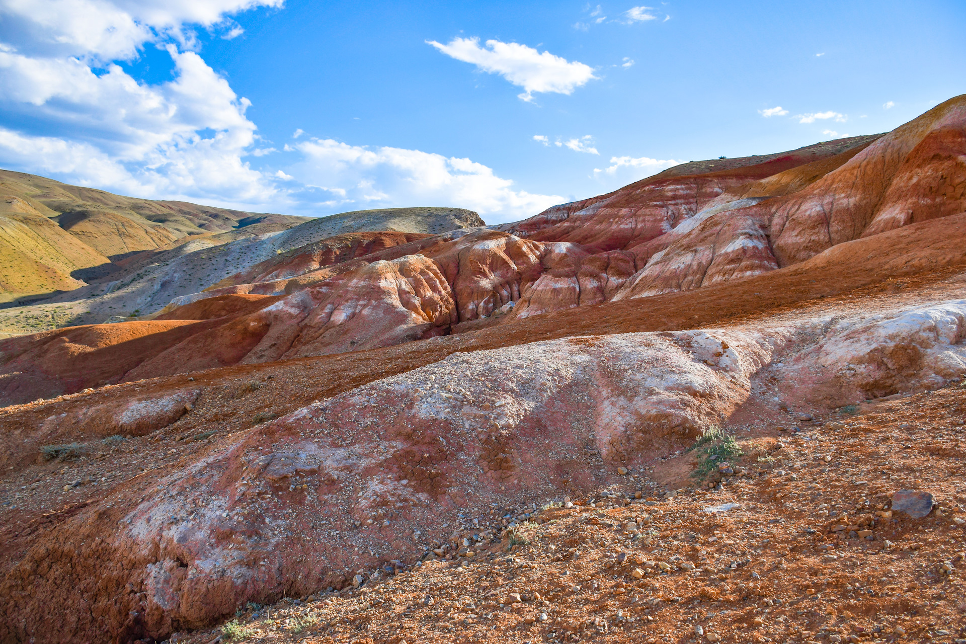 Марсианские горы в горном алтае фото